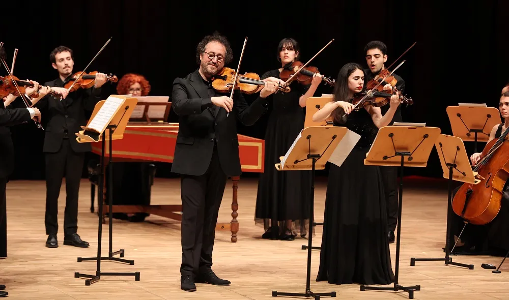 TÜRK EĞİTİM VAKFI 57. YILINI TEV TÜRKİYE VİRTÜÖZLERİ ODA ORKESTRASI KONSERİ İLE KUTLADI 