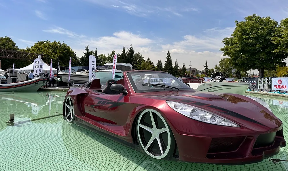 ANTALYA’DA ÜRETİLİYOR, 110 ÜLKENİN SULARINDA YÜZÜYOR