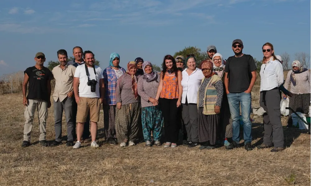‘HERAION TEIKHOS’UN KADINLARI’ BELGESELİ GÖRÜCÜYE ÇIKIYOR