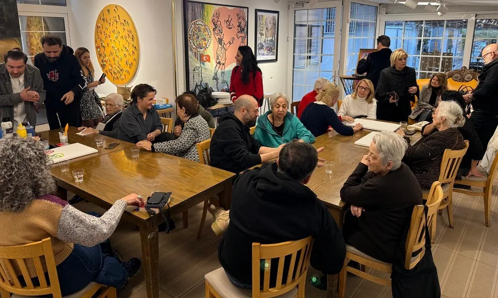 YAŞLI BAKIM MERKEZİNDE SANAT ÇALIŞTAYI