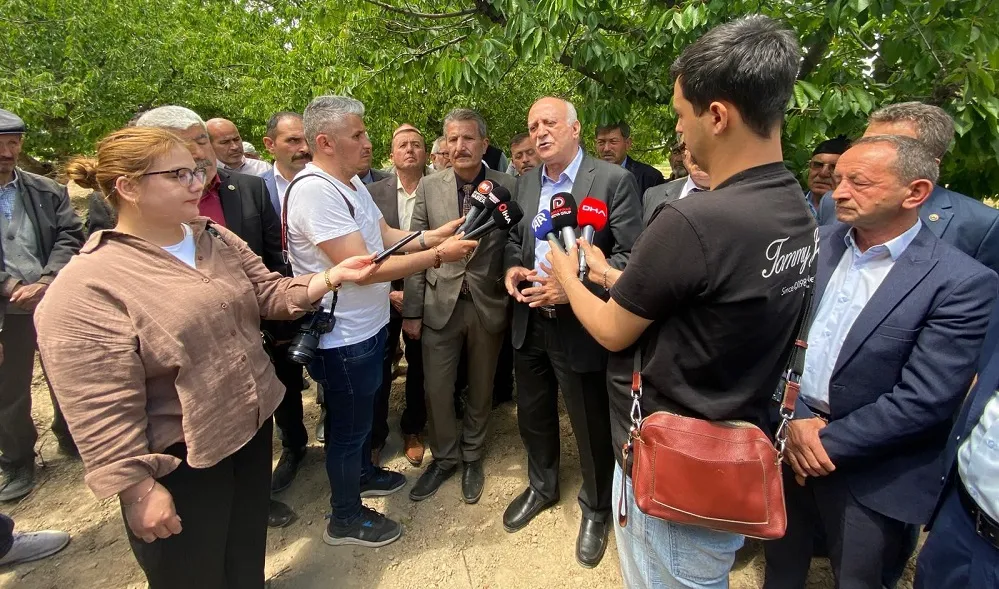 “DOĞAL AFETLER TARIMSAL ÜRETİMİ OLUMSUZ ETKİLİYOR”