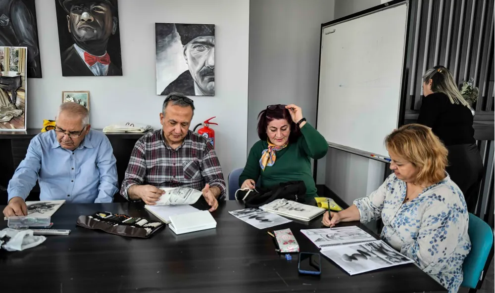 ABB’DEN BAŞKETLİLERE ÖZEL ÜCRETSİZ SANAT KURSLARI