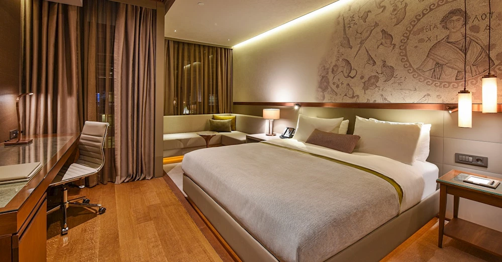 TÜRKİYE’NİN SAKLI GÜZELLİKLERİNİ GÜN YÜZÜNE ÇIKARIYOR