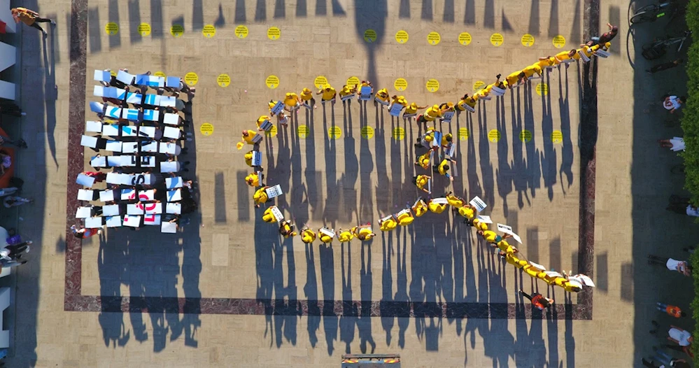 LÖSEV’DEN SESSİZ İSYAN ve AYDINLATMA HAREKETİNE DESTEK